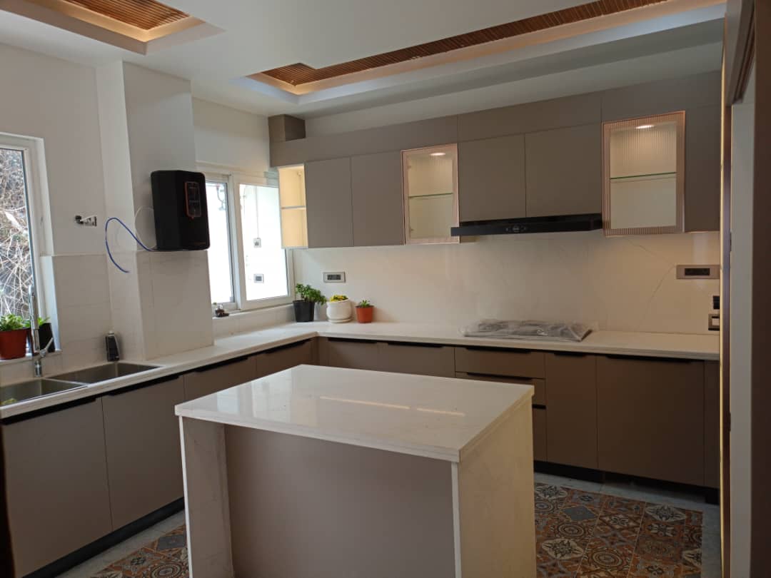 Vastu kitchen Studio 6
