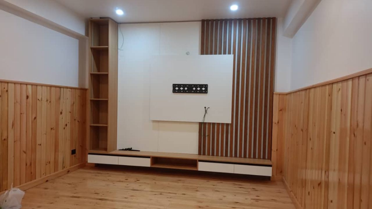 Minimalist TV Unit With Wooden Paneling